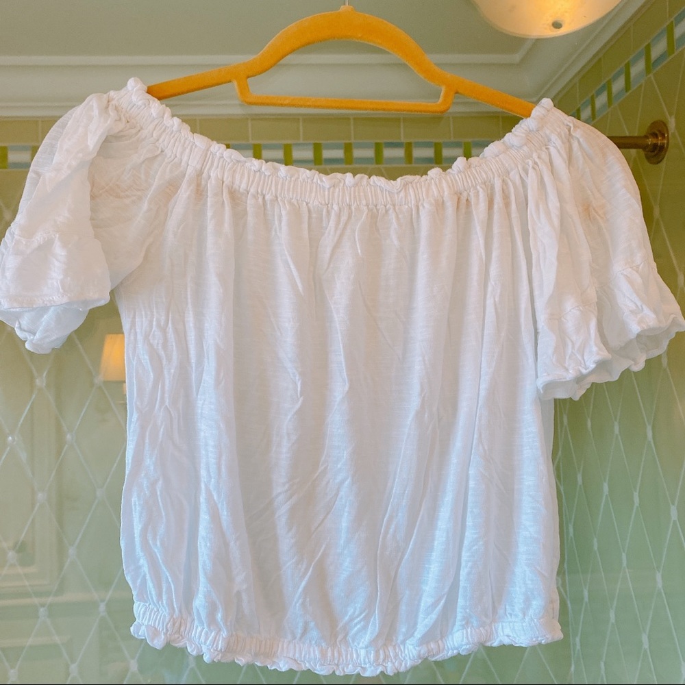 OFF THE SHOULDER WHITE TOP